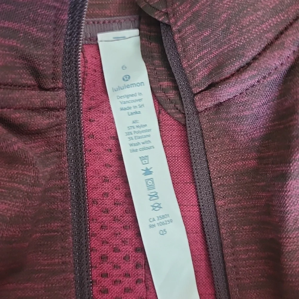Workout top lululemon - Picture 3 of 4